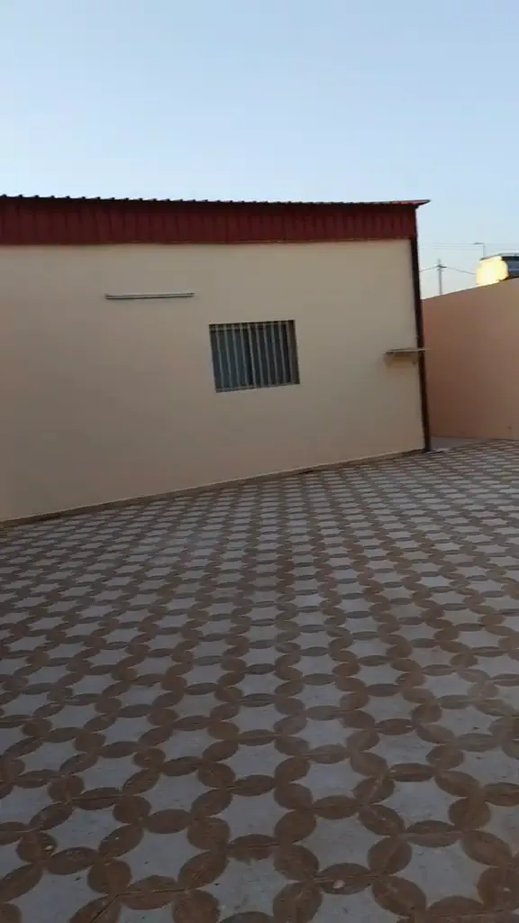 فيديو ترميم ودهان خارجي لجدران منزل وحوش